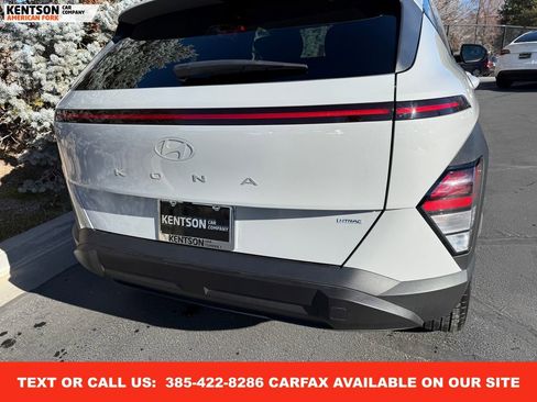 Used 2025 Hyundai Kona SEL image 35