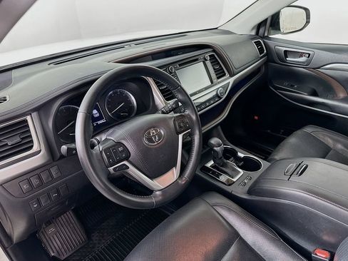 Used 2019 Toyota Highlander Limited AWD/4WD image 14