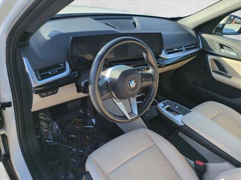 Used 2023 BMW X1 xDrive28i w/ Convenience Package AWD/4WD image 10