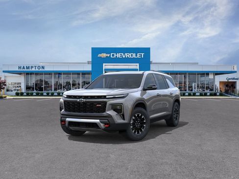 New 2026 Chevrolet Traverse Z71 w/ Enhanced Driving Package AWD/4WD image 8