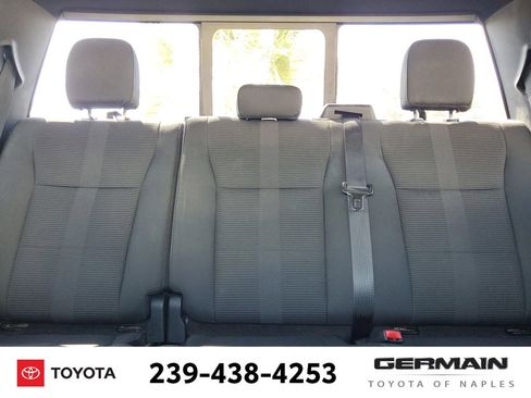 Used 2017 Ford F150 XLT w/ Equipment Group 302A Luxury AWD/4WD image 32