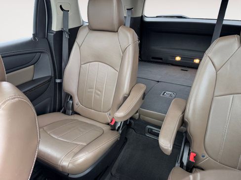 Used 2016 GMC Acadia SLT image 13