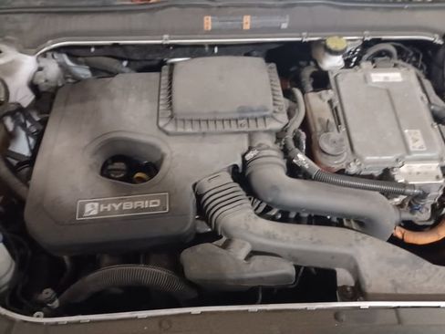 Used 2019 Ford Fusion Titanium image 9