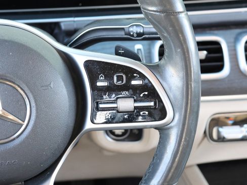 Used 2020 Mercedes-Benz GLE 350 4MATIC image 21