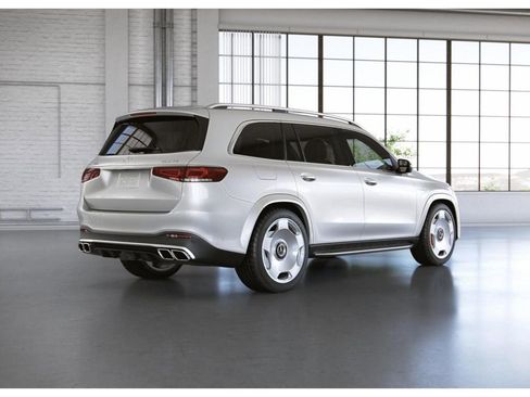 Certified 2023 Mercedes-Benz GLS 63 AMG 4MATIC image 22