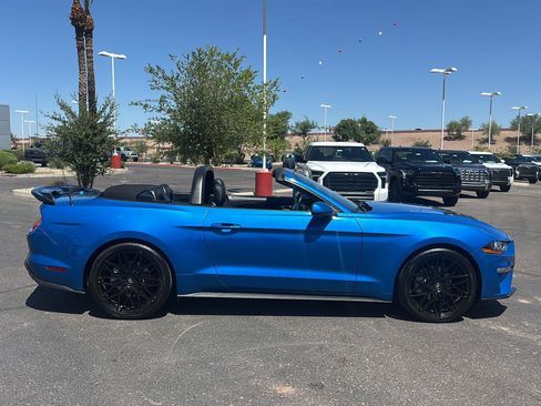 Used 2019 Ford Mustang Convertible RWD image 18
