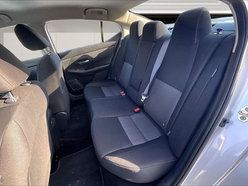 Used 2022 Nissan Sentra SV image 27