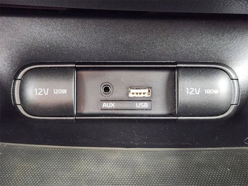 Used 2015 Kia Soul Base image 20