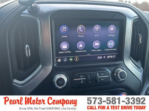 Used 2021 GMC Sierra 3500 SLE w/ SLE Value Package image 17