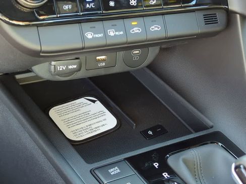 New 2026 Hyundai Elantra Sport image 32