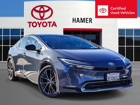 Certified 2024 Toyota Prius XLE image 1