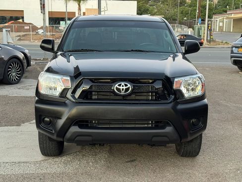 Used 2015 Toyota Tacoma 2WD Access Cab image 3