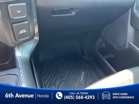 Used 2022 Ford F150 XLT w/ Equipment Group 302A High AWD/4WD image 38