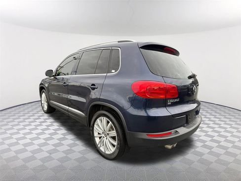 Used 2016 Volkswagen Tiguan SE image 7