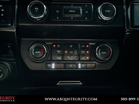 Used 2021 Ford F250 Lariat w/ Lariat Ultimate Package AWD/4WD image 41
