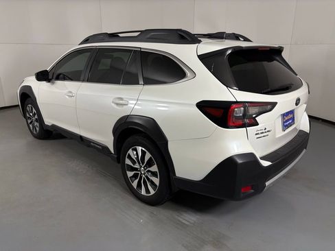 Used 2024 Subaru Outback Limited image 7