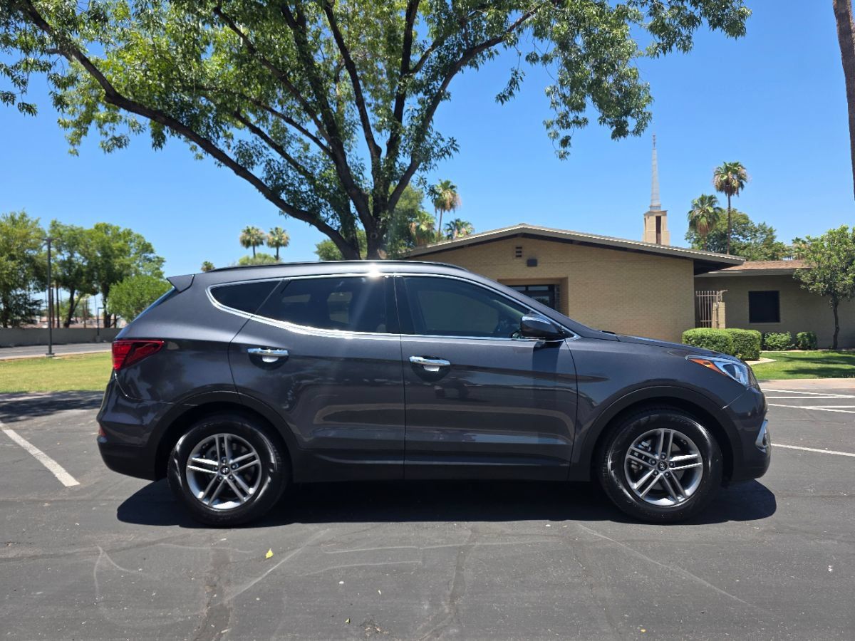 Used 2017 Hyundai Tucson SE w/ SE Popular Package 02 AWD/4WD image 3