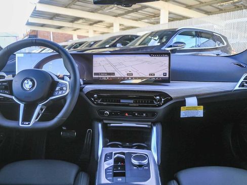 New 2026 BMW 430i Coupe w/ M Sport Package image 9