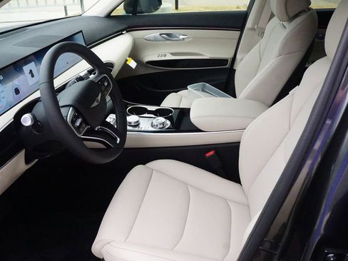 New 2026 Genesis GV70 2.5T image 16