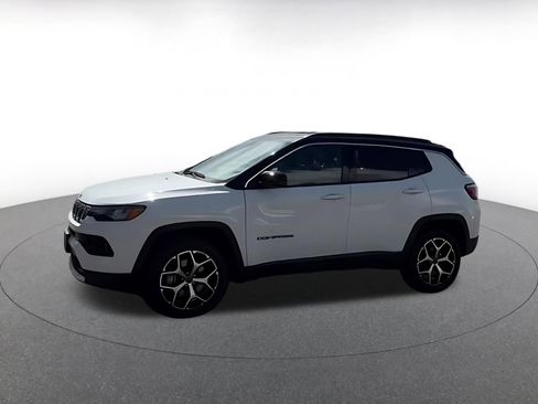 Used 2025 Jeep Compass Limited AWD/4WD image 8