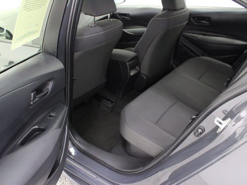 Used 2025 Toyota Corolla LE FWD image 24