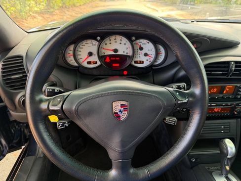 Used 2003 Porsche 911 Turbo AWD/4WD image 30