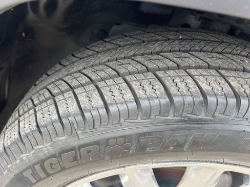 Used 2015 Jeep Cherokee Limited AWD/4WD image 48