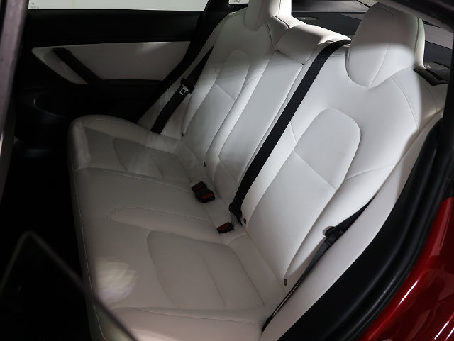 Used 2020 Tesla Model 3 Standard Range Plus RWD image 13