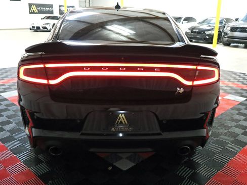 Used 2021 Dodge Charger Scat Pack RWD image 9