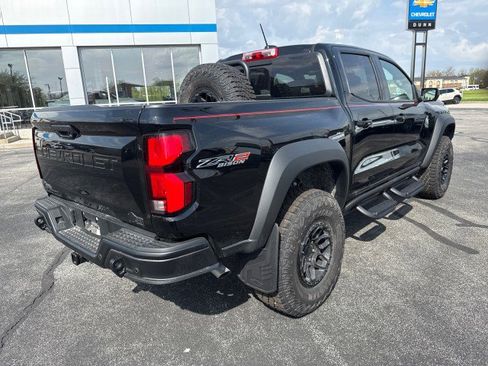 New 2026 Chevrolet Colorado ZR2 w/ ZR2 Bison Edition AWD/4WD image 3