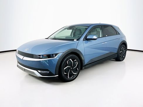 Used 2024 Hyundai Ioniq 5 SEL image 3