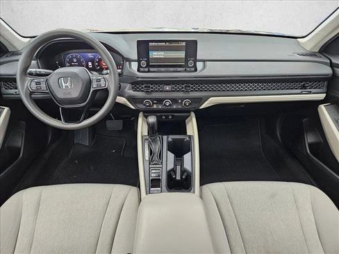 Used 2024 Honda Accord LX image 18