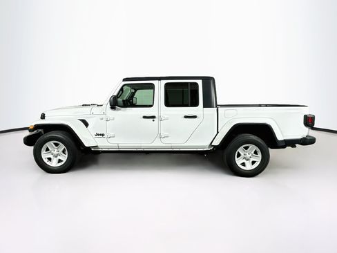 Used 2021 Jeep Gladiator Sport AWD/4WD image 4