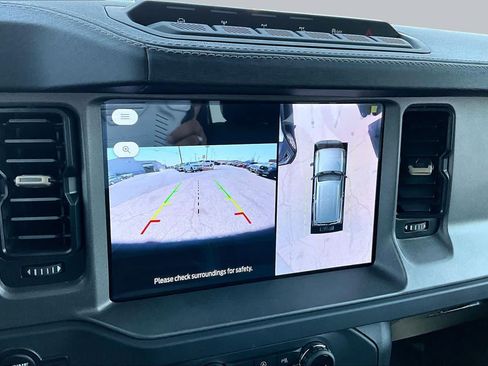 Used 2025 Ford Bronco Badlands AWD/4WD image 27