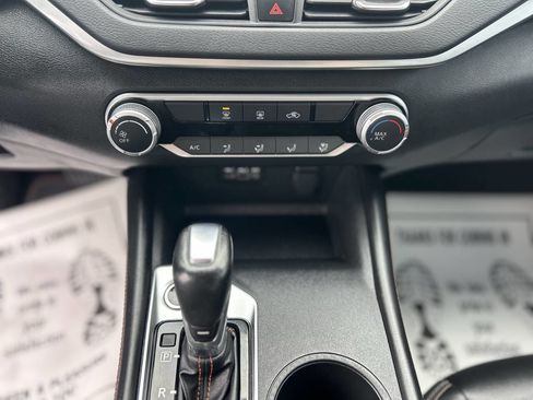 Used 2020 Nissan Altima 2.5 SR image 14