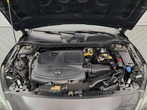 Used 2018 INFINITI QX30 AWD image 24