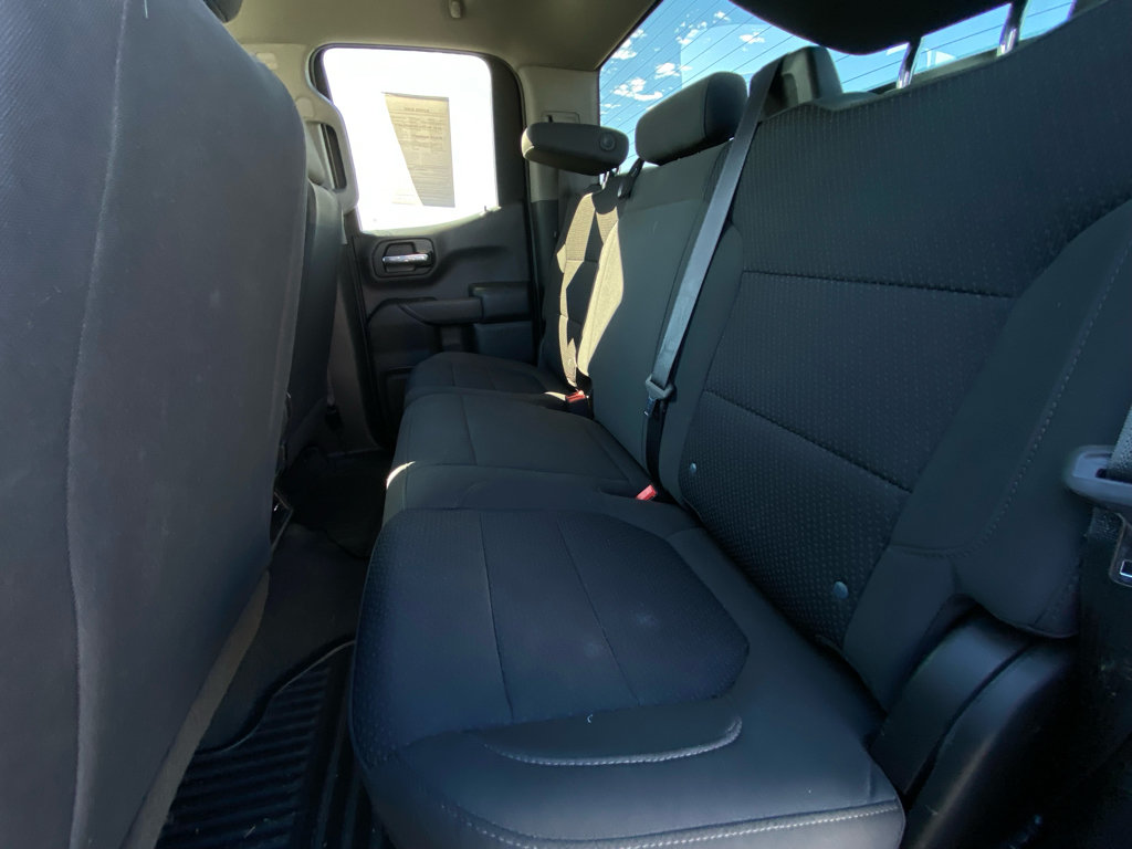 Used 2021 Chevrolet Silverado 1500 Custom w/ Safety Confidence Package AWD/4WD image 10