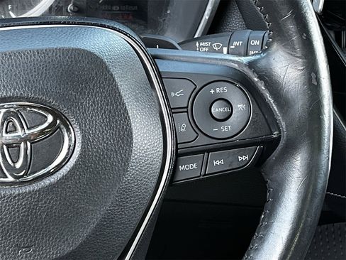 Used 2020 Toyota Corolla SE image 14