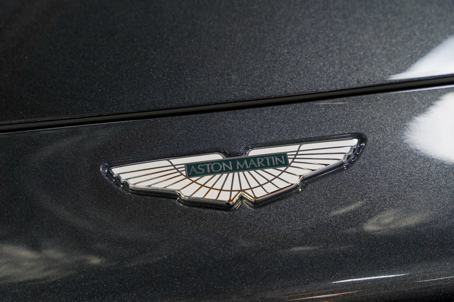 Used 2023 Aston Martin DBX 707 AWD/4WD image 13
