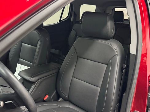 Certified 2023 GMC Acadia SLT w/ Trailering Package image 40