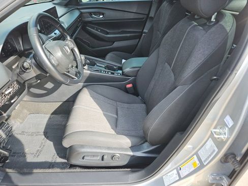 Used 2024 Honda Accord Sport image 15