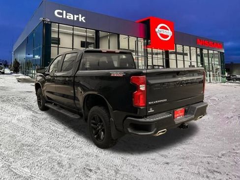 Used 2022 Chevrolet Silverado 1500 LT Trail Boss image 5