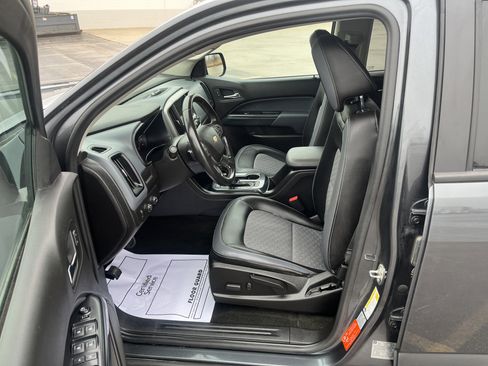 Used 2016 Chevrolet Colorado Z71 image 11