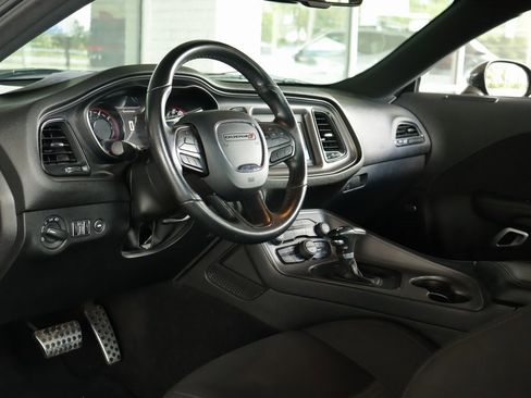 Used 2023 Dodge Challenger R/T w/ Blacktop Package image 9