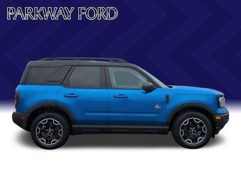 Certified 2025 Ford Bronco Sport Outer Banks w/ Outer Banks Tech Package+ AWD/4WD image 6