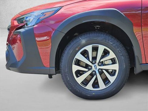 Used 2025 Subaru Outback Premium image 10