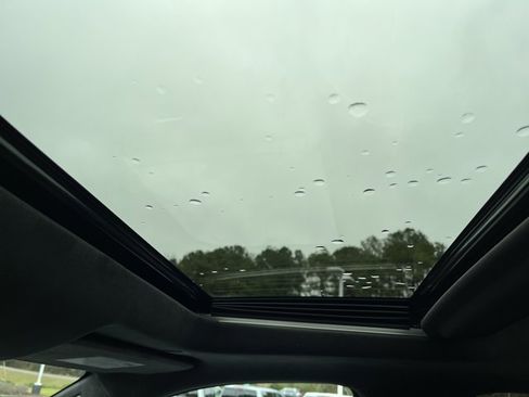 Used 2024 GMC Sierra 1500 AT4X image 14