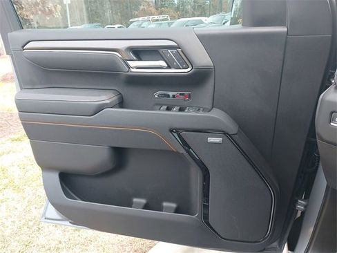 Used 2025 GMC Sierra 1500 AT4 w/ AT4 Premium Package image 27