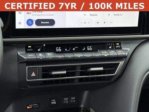 Used 2025 Toyota Camry XSE image 21