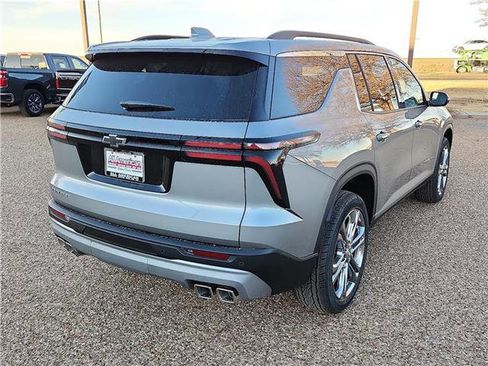 New 2026 Chevrolet Traverse LT image 4